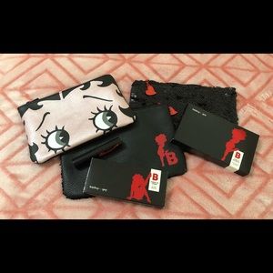 Ipsy Betty Boop complete makeup case collection